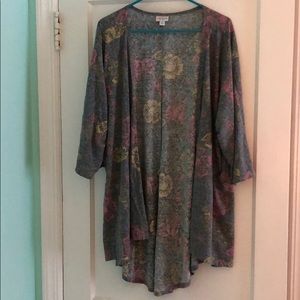 L Lightweight Beautiful Floral Lularoe Lindsay